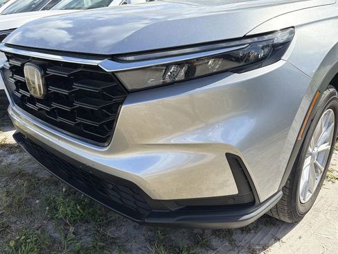 Used 2025 Honda CR-V EX-L image 10