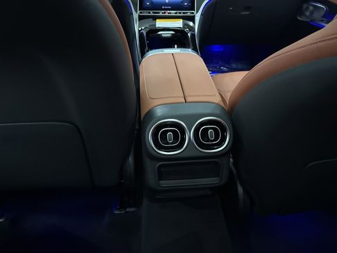 New 2026 Mercedes-Benz GLC 300 image 23