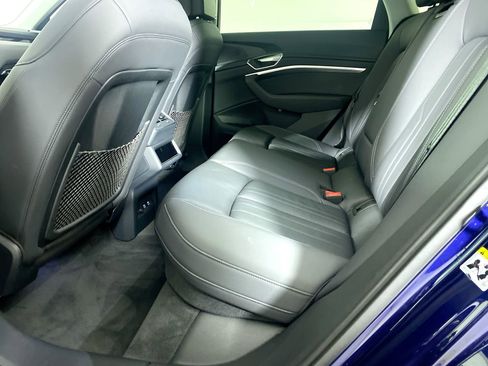 Used 2021 Audi e-tron Premium w/ Convenience Plus Package image 22