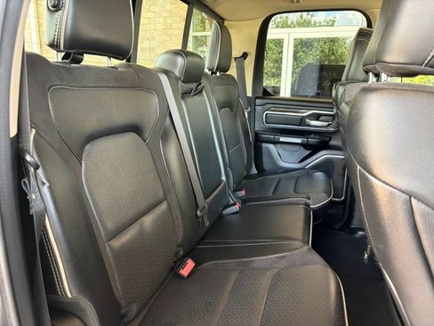 Used 2020 RAM 1500 Laramie AWD/4WD image 18