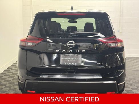 Certified 2025 Nissan Rogue SV AWD/4WD image 9