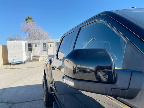 Used 2017 Ford F150 Raptor w/ Equipment Group 802A Luxury image 16