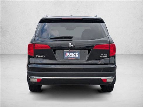 Used 2017 Honda Pilot Elite image 6