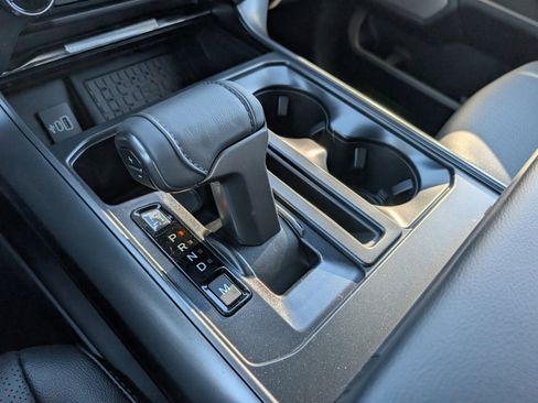 New 2025 Ford F150 Lariat w/ Equipment Group 501A Mid image 20