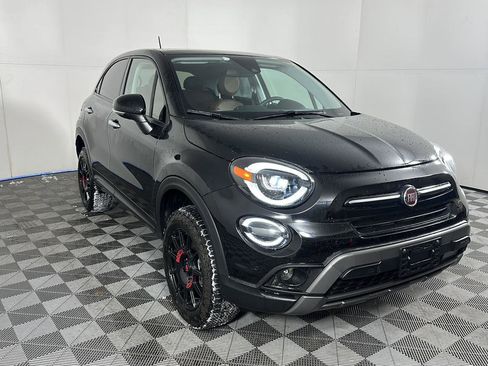 Used 2019 FIAT 500X Trekking w/ Premium Group image 3