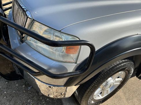 Used 2004 Ford F150 XLT image 19