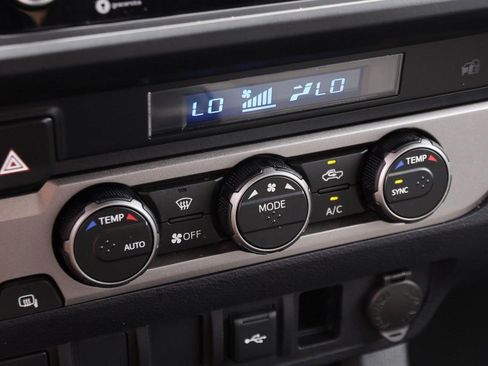 Used 2023 Toyota Tacoma SR AWD/4WD image 17