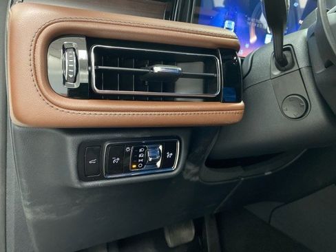 New 2026 Lincoln Aviator Reserve w/ Jet Appearance Package image 18