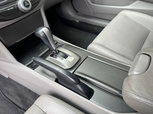 Used 2012 Honda Accord EX-L image 26