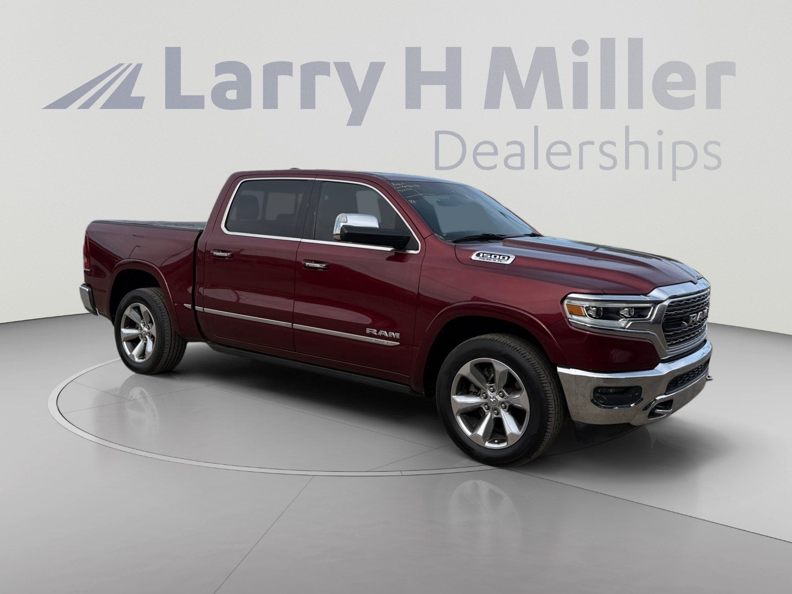 Used 2019 RAM 1500 Limited w/ Advanced Safety Group RWD image 7