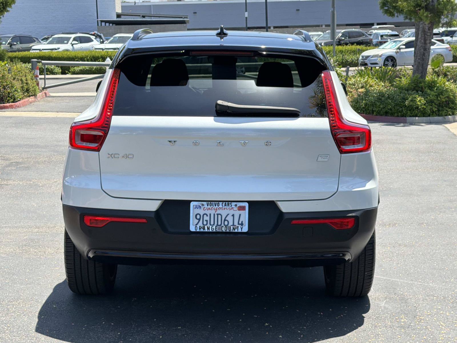 Certified 2023 Volvo XC40 Recharge Ultimate AWD/4WD image 6