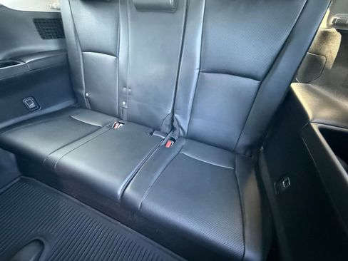 Certified 2024 Toyota Grand Highlander XLE image 30