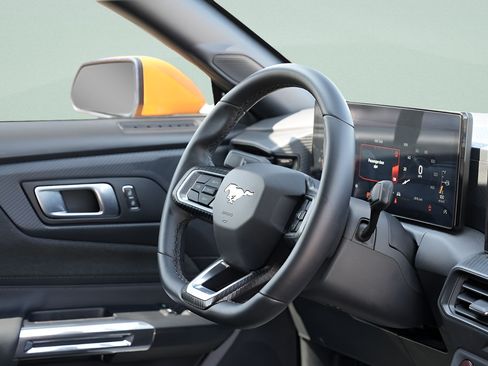 Used 2026 Ford Mustang Coupe RWD image 12