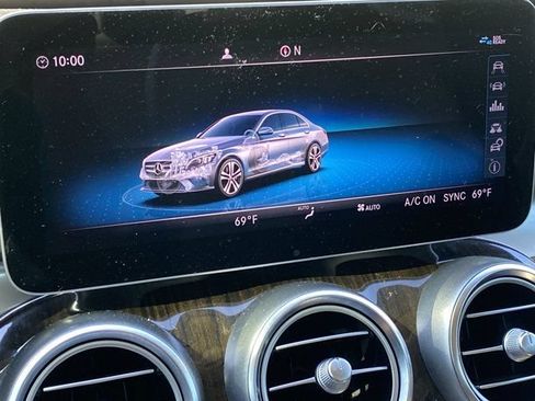 Used 2019 Mercedes-Benz C 300 4MATIC Sedan image 19