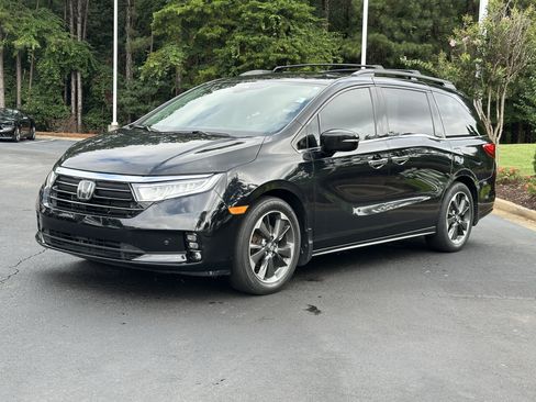 Used 2023 Honda Odyssey Elite image 5