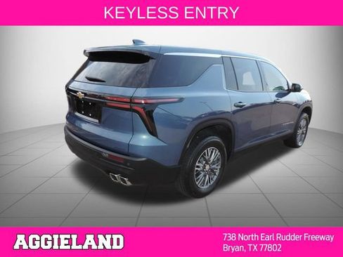 Used 2024 Chevrolet Traverse LS w/ LPO, Floor Liner Package FWD image 4