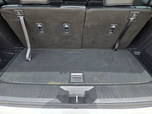 Used 2025 Honda Pilot Black Edition image 32
