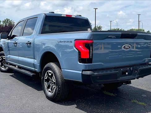 Used 2023 Ford F150 Lightning Pro AWD/4WD image 6