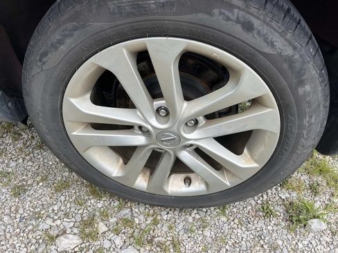 Used 2016 Nissan Juke S FWD image 11
