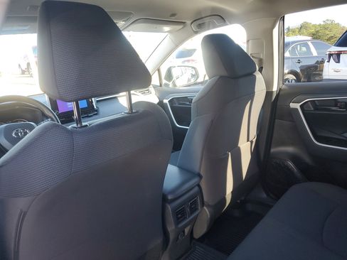 Used 2024 Toyota RAV4 LE image 12