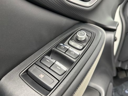 Used 2024 Subaru Forester Limited image 15