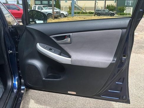 Used 2013 Toyota Prius Two FWD image 23