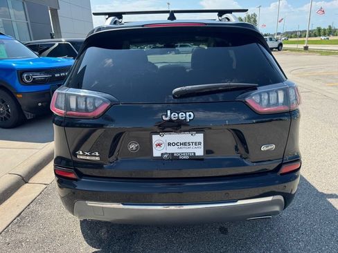 Used 2020 Jeep Cherokee Overland w/ Technology Group AWD/4WD image 45