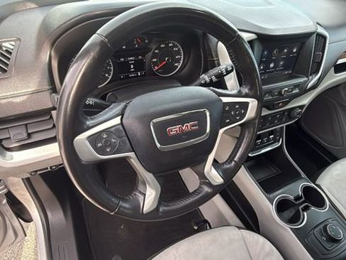 Used 2018 GMC Terrain SLE image 10
