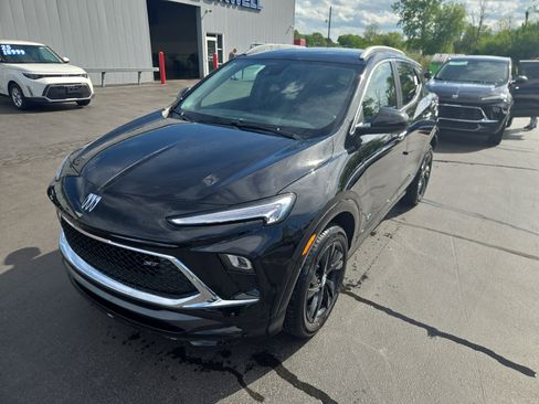 New 2026 Buick Encore GX Sport Touring w/ Comfort Package AWD/4WD image 2