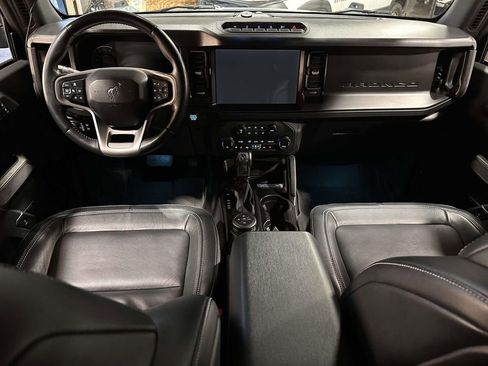 Used 2021 Ford Bronco First Edition AWD/4WD image 17