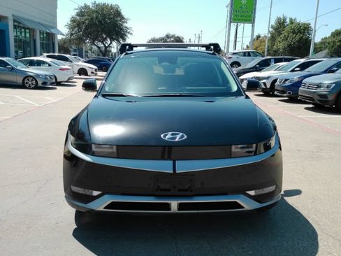 Used 2022 Hyundai Ioniq 5 SE AWD/4WD image 2