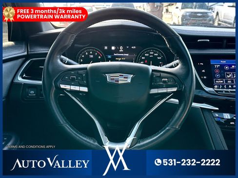 Used 2022 Cadillac XT6 Premium Luxury w/ Technology Package image 33