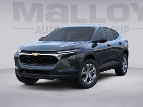 New 2026 Chevrolet Trax LS w/ Driver Confidence Package image 7
