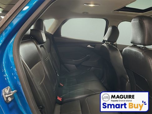 Used 2015 Ford Focus SE w/ Equipment Group 201A image 24