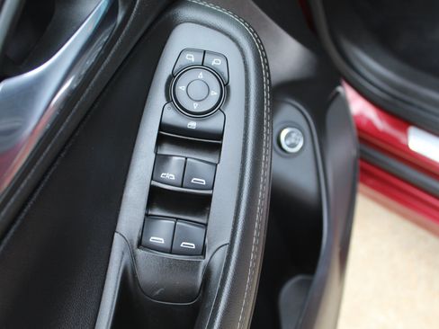 Used 2023 Buick Encore GX Select w/ Sport Touring Package FWD image 25