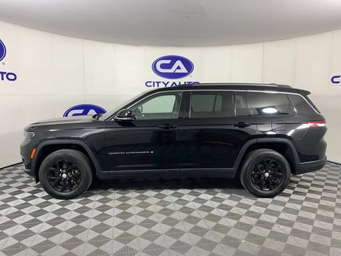 Used 2023 Jeep Grand Cherokee L Limited RWD image 6