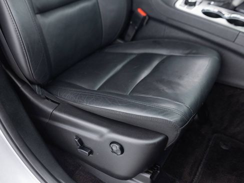 Used 2018 Jeep Grand Cherokee Limited AWD/4WD image 27