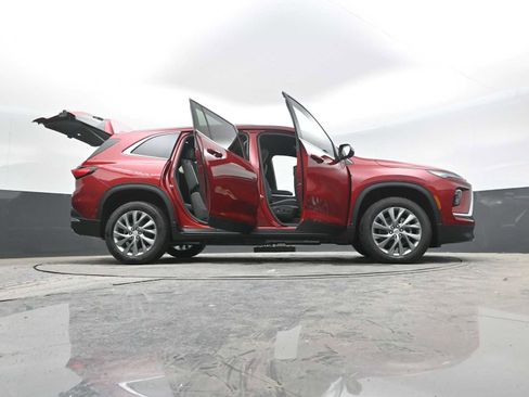 New 2026 Buick Enclave Preferred w/ Super Cruise Package image 44