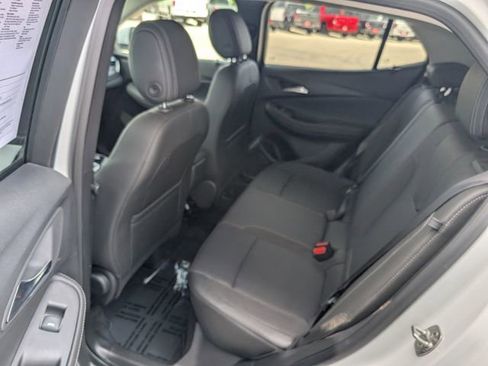 Used 2024 Buick Encore GX Preferred FWD image 19