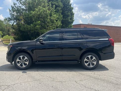 New 2027 Ford Expedition Active AWD/4WD image 23