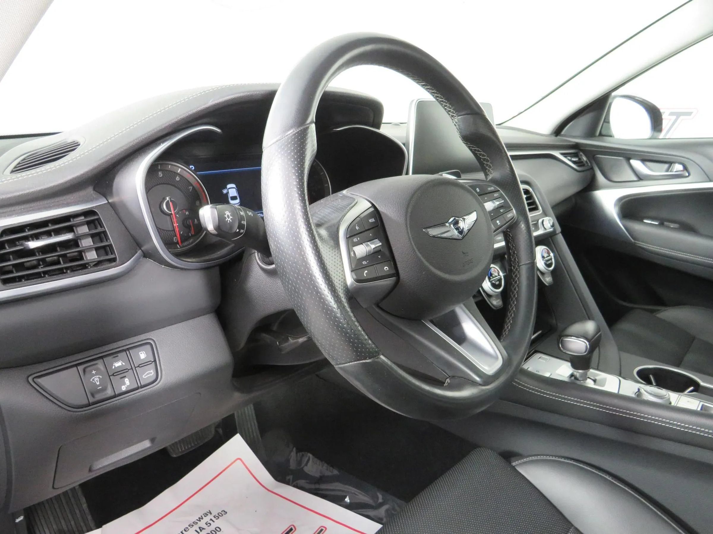 Used 2019 Genesis G70 2.0T Advanced AWD/4WD image 10