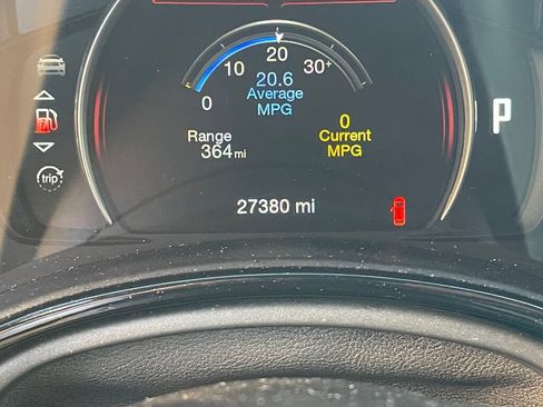 Used 2025 Dodge Durango GT AWD/4WD image 3