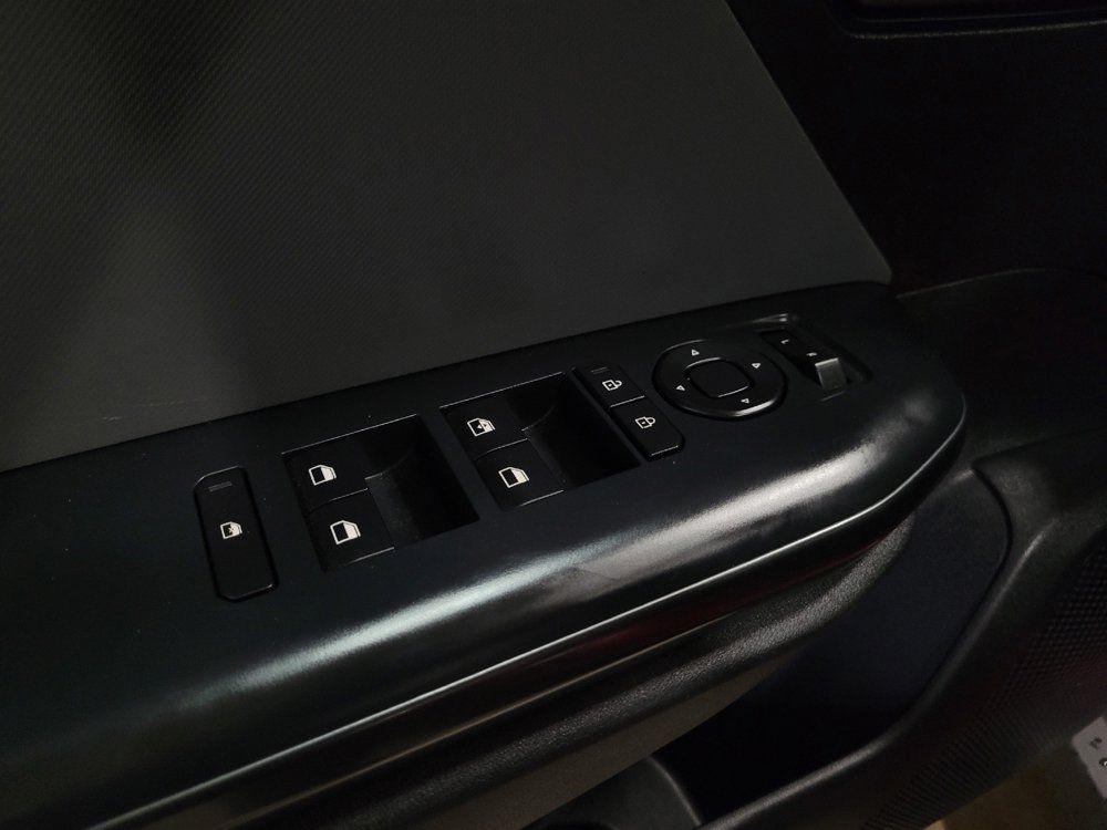 Used 2025 Kia K4 FWD image 27