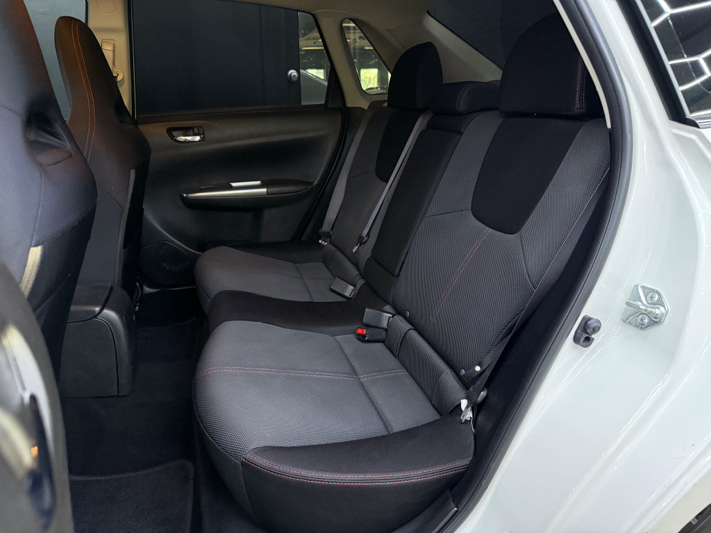 Used 2011 Subaru Impreza WRX Sedan AWD/4WD image 17