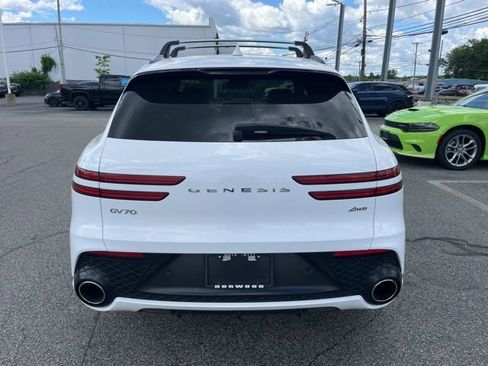 Used 2023 Genesis GV70 2.5T w/ Sport Prestige Package AWD/4WD image 4