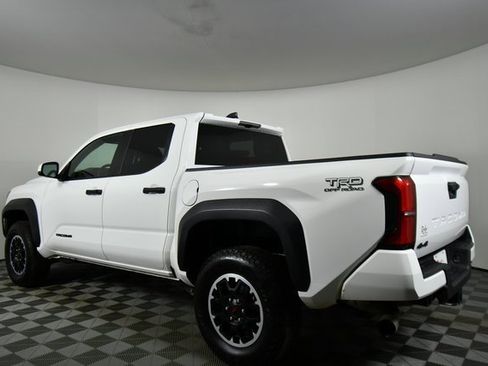 Used 2024 Toyota Tacoma TRD Off-Road image 14
