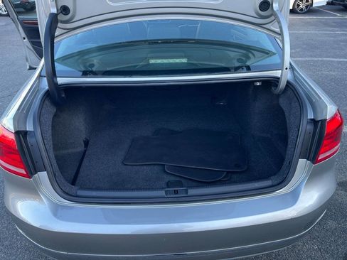 Used 2012 Volkswagen Passat 2.5 SEL Premium FWD image 24
