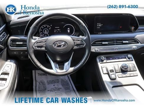 Used 2022 Hyundai Palisade Limited w/ Cargo Package AWD/4WD image 16