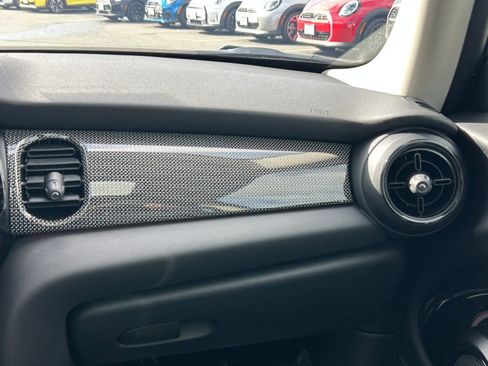 Used 2023 MINI Cooper S w/ Signature Upholstery Package image 25