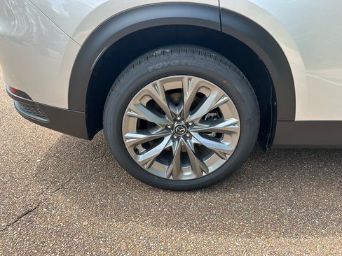 New 2026 MAZDA CX-90 3.3 Turbo w/ Preferred Package AWD/4WD image 5